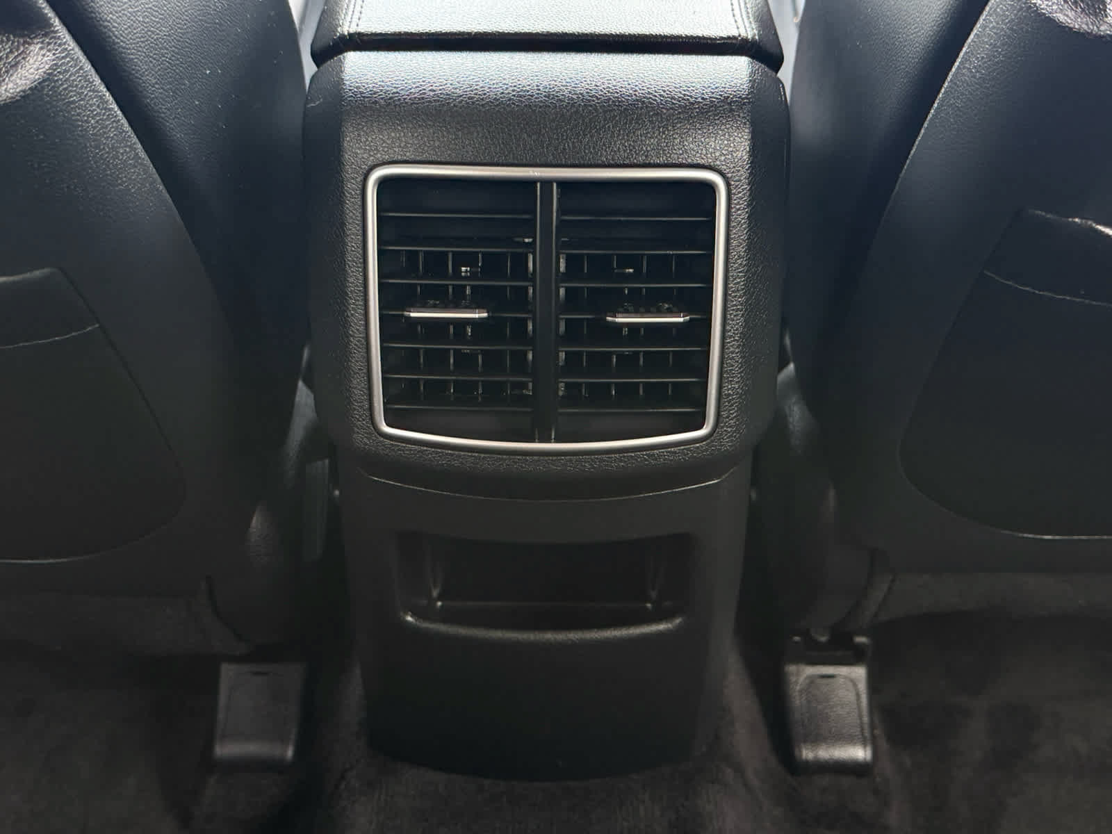 Used 2025 Kia Sportage EX w/ EX Premium Package AWD/4WD image 29