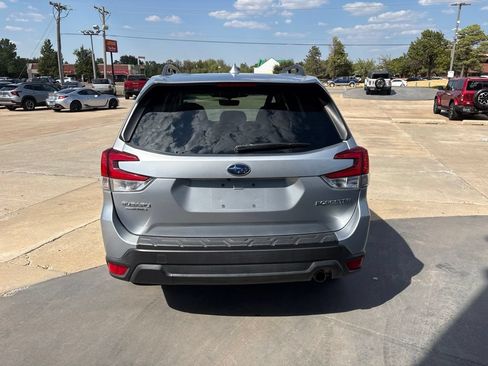 Used 2023 Subaru Forester Limited w/ Popular Package #2 AWD/4WD image 4