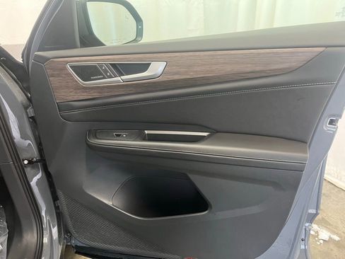 New 2026 Volkswagen Atlas SEL Premium R-Line image 11