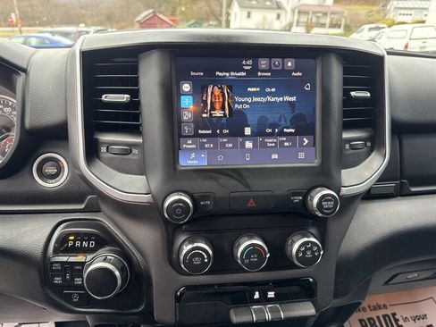 Used 2022 RAM 1500 Big Horn AWD/4WD image 33