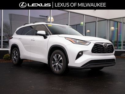 Used 2023 Toyota Highlander L