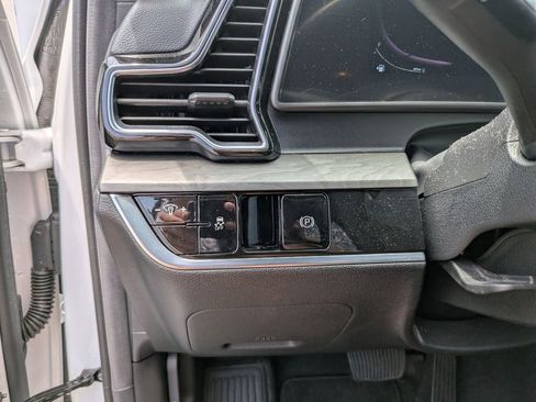 Used 2023 Kia Sportage X-Line AWD/4WD image 22
