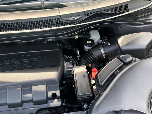 Used 2016 Honda Odyssey SE image 32