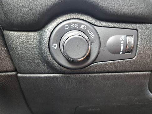 Used 2024 Dodge Durango GT image 15