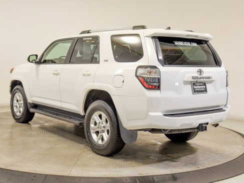 Used 2024 Toyota 4Runner SR5 image 10