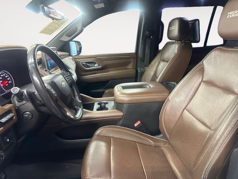 Used 2021 Chevrolet Tahoe High Country w/ Premium Package RWD image 23