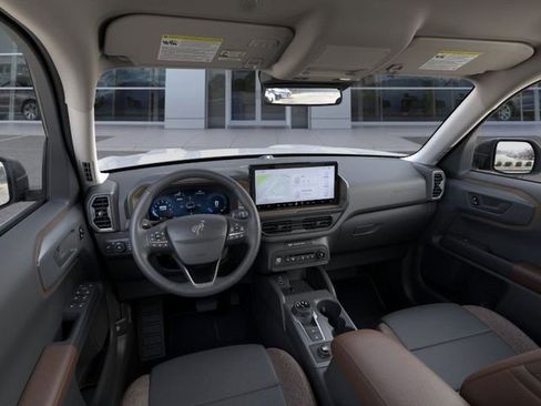 New 2025 Ford Bronco Sport Outer Banks w/ Outer Banks Tech Package+ AWD/4WD image 9