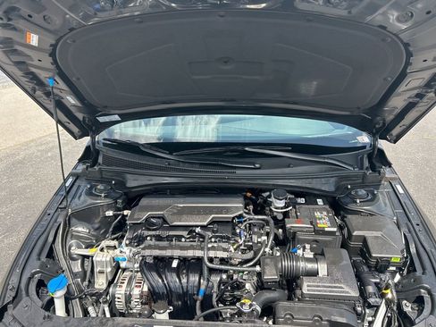 New 2026 Hyundai Elantra SEL Sport Premium FWD image 30