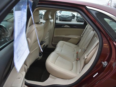 Used 2016 Lincoln MKZ Hybrid image 32