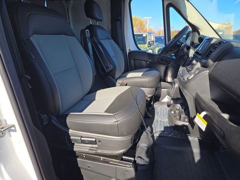 New 2026 RAM ProMaster 1500 w/ Cold Weather Group image 7