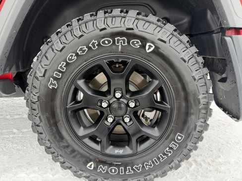 Used 2022 Jeep Wrangler Unlimited Sport image 24