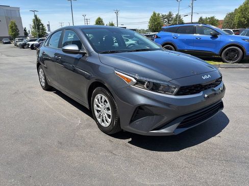Certified 2024 Kia Forte LX FWD image 5