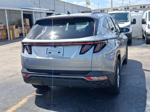 Used 2023 Hyundai Tucson SEL FWD image 4