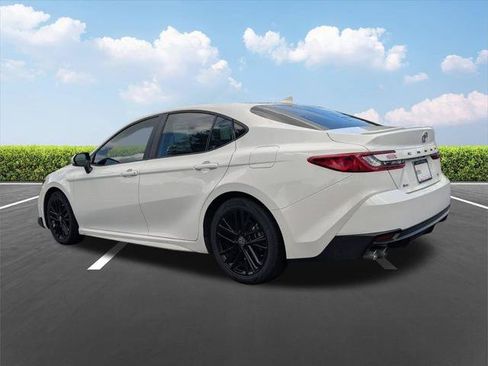 Certified 2025 Toyota Camry SE w/ Convenience Package FWD image 7