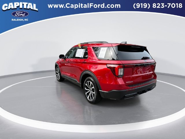 Certified 2025 Ford Explorer ST-Line w/ Premium Package RWD image 6