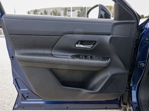 New 2026 Nissan Kicks SV image 14