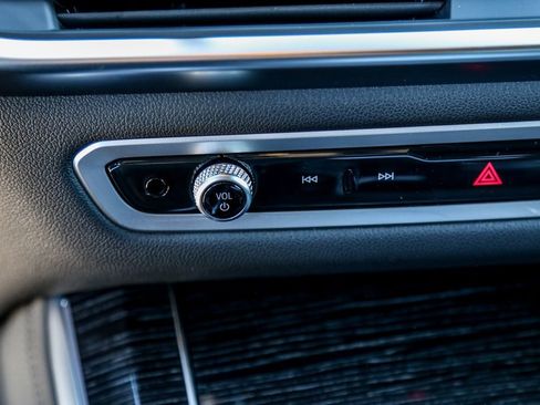 New 2026 BMW X5 xDrive40i w/ M Sport Package image 17