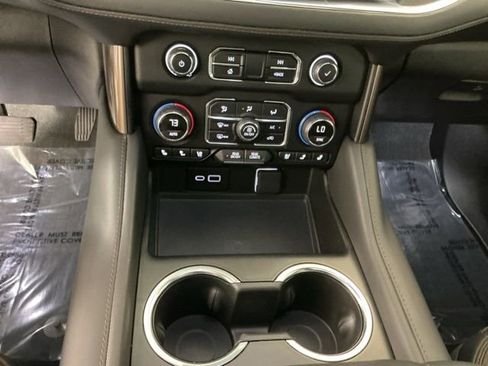 Used 2024 Chevrolet Tahoe High Country AWD/4WD image 20