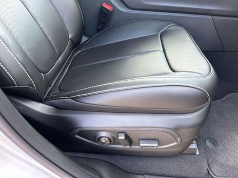 New 2025 Jeep Grand Cherokee L Limited w/ Luxury Tech Group II image 27