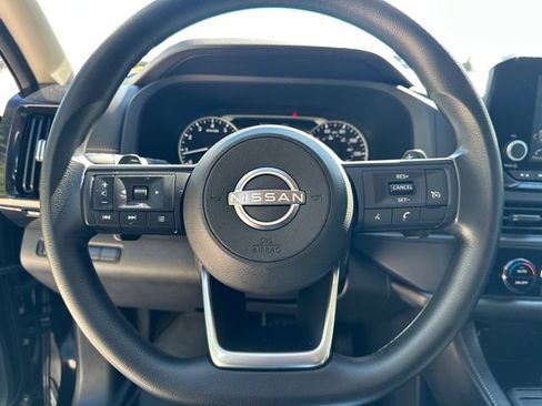 Used 2025 Nissan Pathfinder S w/ Cargo Package AWD/4WD image 26