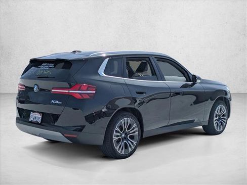 Used 2025 BMW X3 xDrive30i w/ Convenience Package image 5