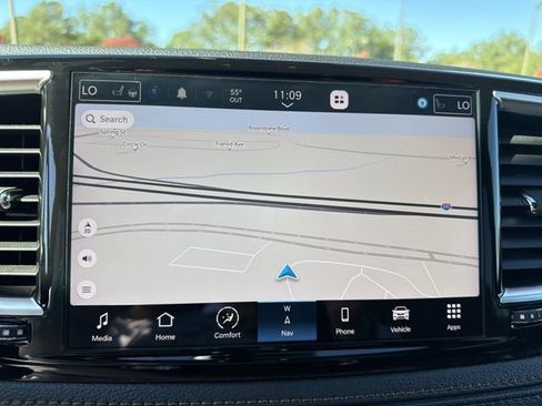 Used 2024 Chrysler Pacifica Pinnacle image 26