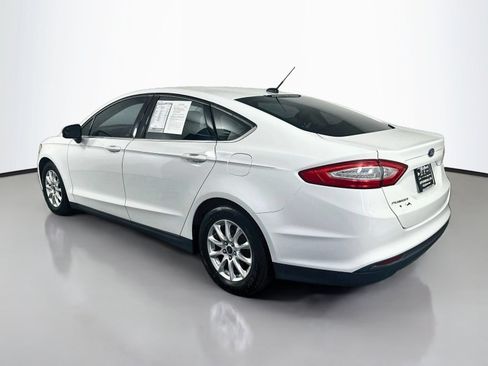 Used 2015 Ford Fusion S FWD image 5