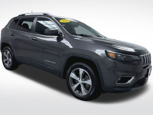 Used 2020 Jeep Cherokee Limited image 18