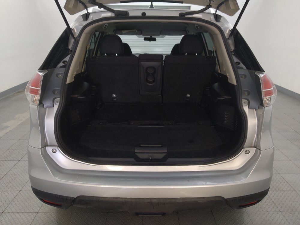 Used 2015 Nissan Rogue SV FWD image 29