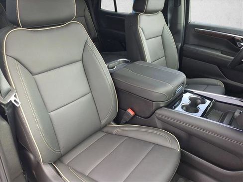 New 2026 Chevrolet Tahoe Premier w/ Sun And Tow Package AWD/4WD image 30