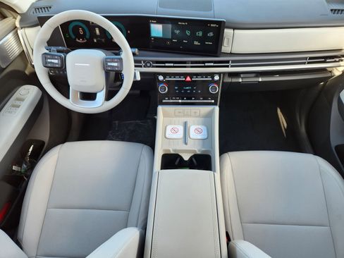 New 2026 Hyundai Santa Fe SE AWD/4WD image 13
