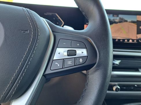 Used 2024 BMW X5 xDrive50e image 26