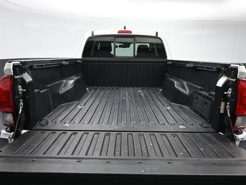 Used 2021 Toyota Tacoma SR5 image 14