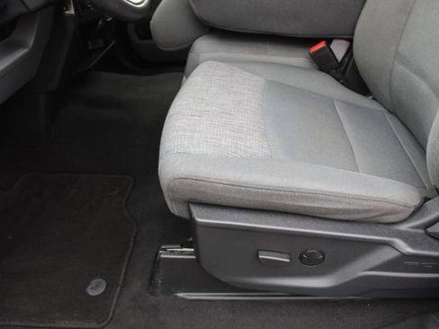 Used 2025 Ford F250 XLT image 34