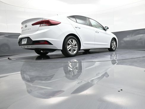 Used 2019 Hyundai Elantra SEL FWD image 29