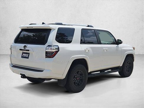 Used 2023 Toyota 4Runner SR5 Premium w/ Moonroof Package RWD image 3
