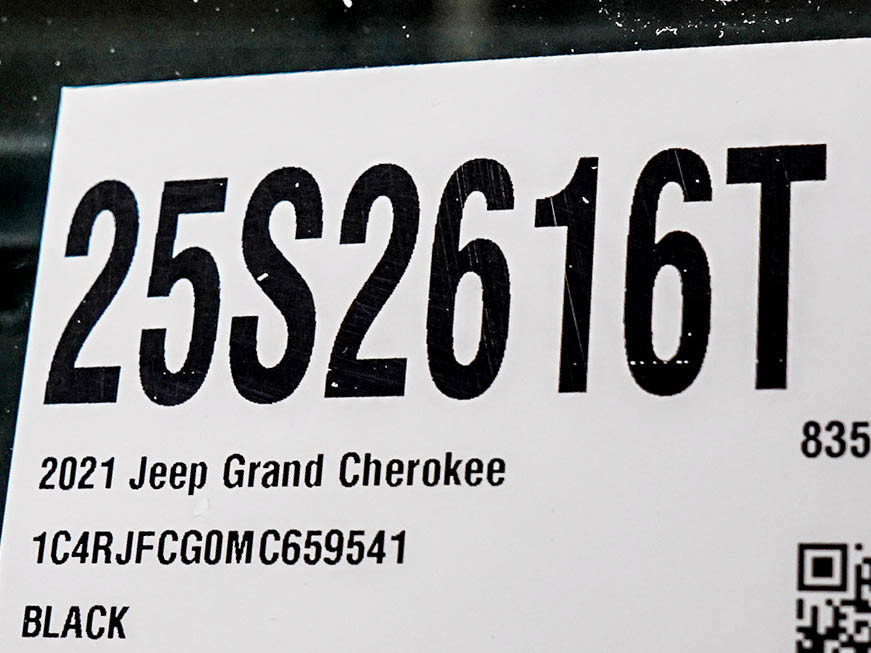 Used 2021 Jeep Grand Cherokee High Altitude AWD/4WD image 30
