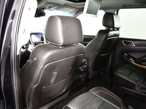 Used 2015 GMC Yukon Denali w/ Open Road Package AWD/4WD image 51