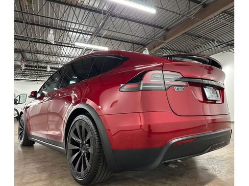 Used 2025 Tesla Model X AWD/4WD image 16
