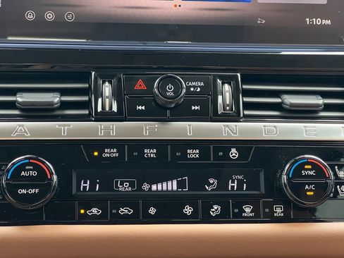 New 2026 Nissan Pathfinder Platinum w/ Cargo Package FWD image 4