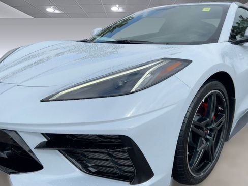 Used 2021 Chevrolet Corvette 3LT image 19