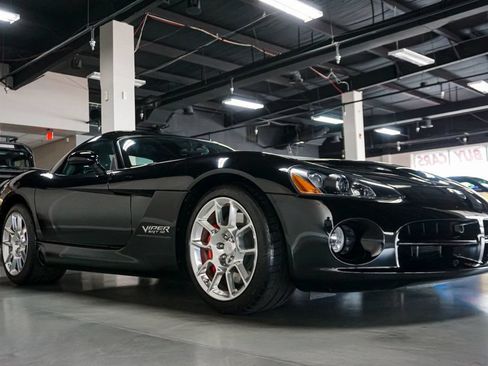 Used 2008 Dodge Viper SRT-10 w/ Protection Group RWD image 2