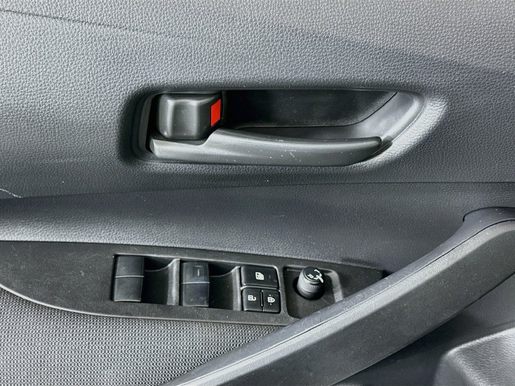Used 2024 Toyota Corolla LE FWD image 17