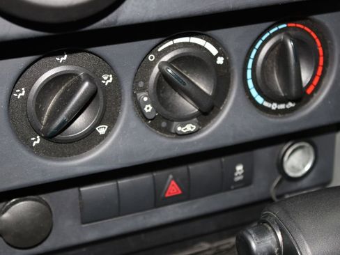 Used 2010 Jeep Wrangler Unlimited Sport image 39