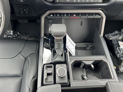 New 2026 Toyota Tundra SR5 AWD/4WD image 15