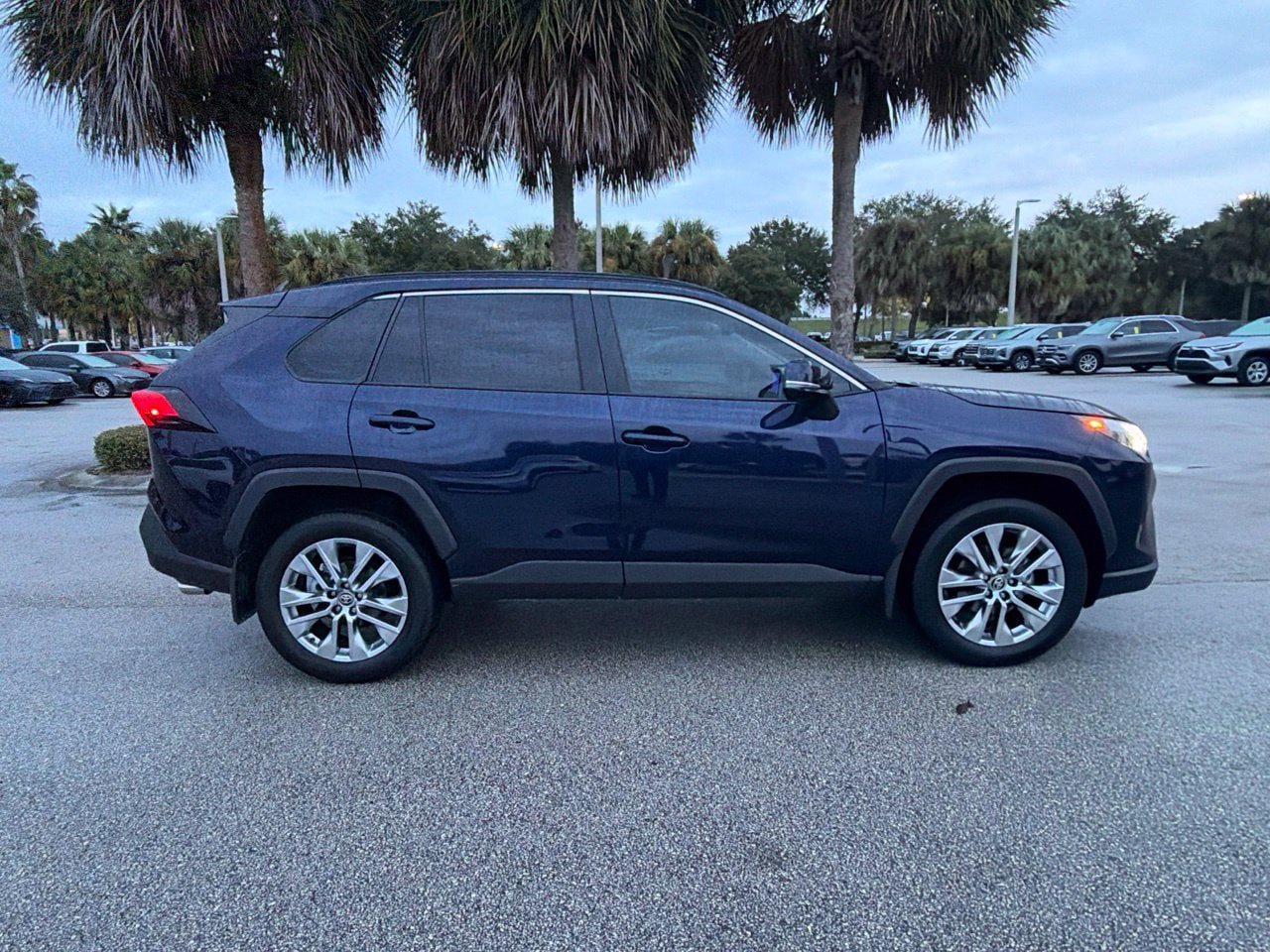 Used 2025 Toyota RAV4 XLE Premium w/ Weather Package FWD image 4