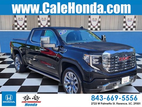 Used 2025 GMC Sierra 1500 Denali w/ Denali Reserve Package AWD/4WD image 1