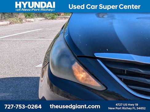 Used 2012 Hyundai Sonata GLS w/ Popular Equipment Pkg FWD image 9