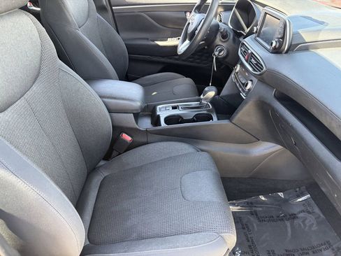 Used 2019 Hyundai Santa Fe SE FWD image 12