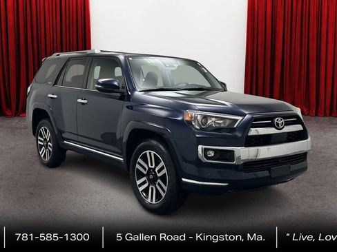 Certified 2022 Toyota 4Runner Limited AWD/4WD image 3